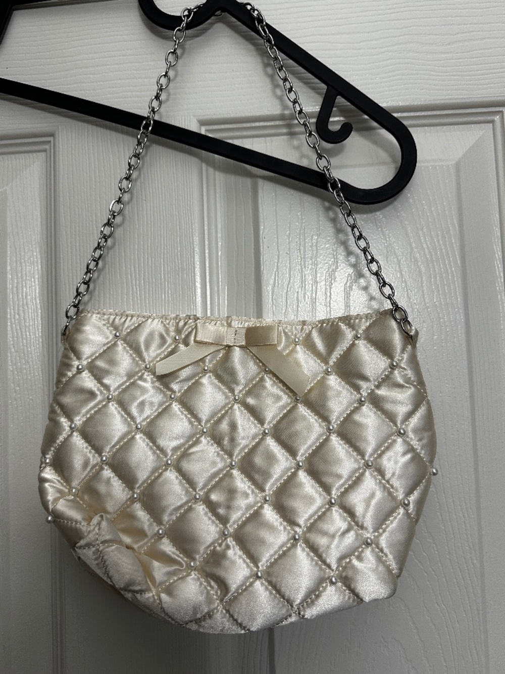 Cute pearls girls purse